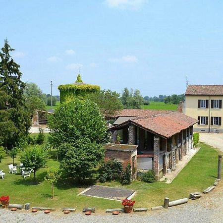 Agriturismo Fiamberta Bed & Breakfast Certosa di Pavia Ngoại thất bức ảnh
