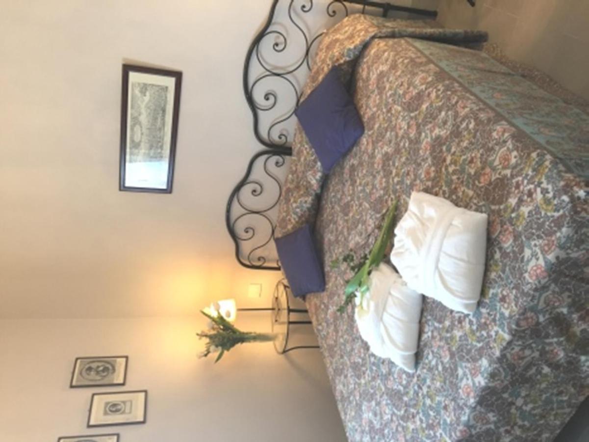 Agriturismo Fiamberta Bed & Breakfast Certosa di Pavia Ngoại thất bức ảnh
